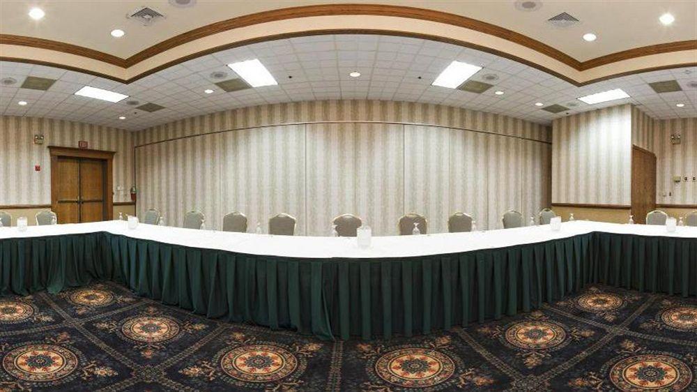 Hotel & Chicago-carol Stream Wheaton By Ihg 3*