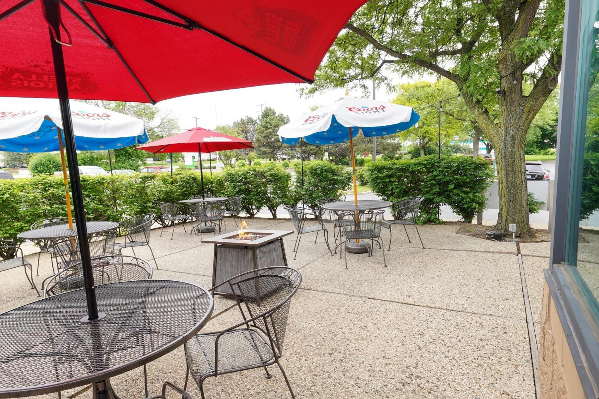 Holiday & Chicago-carol Stream Wheaton By Ihg Hotel 3*