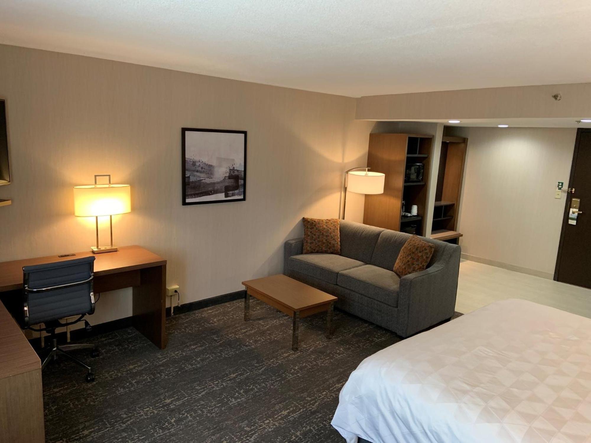 & Chicago-carol Stream Wheaton By Ihg Hotel Carol Stream
