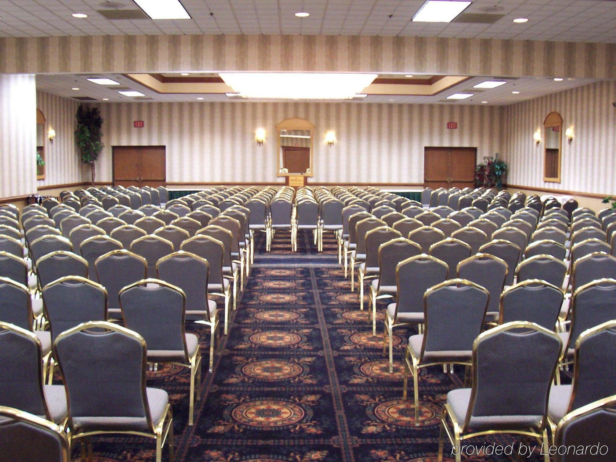 Holiday & Chicago-carol Stream Wheaton By Ihg Hotel Carol Stream